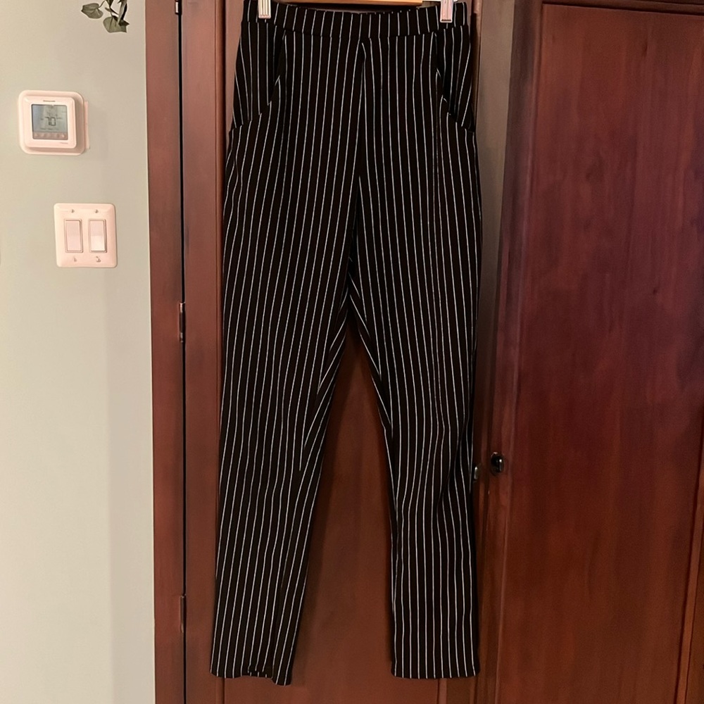 PrettyLittleThing Black and White Striped Pants